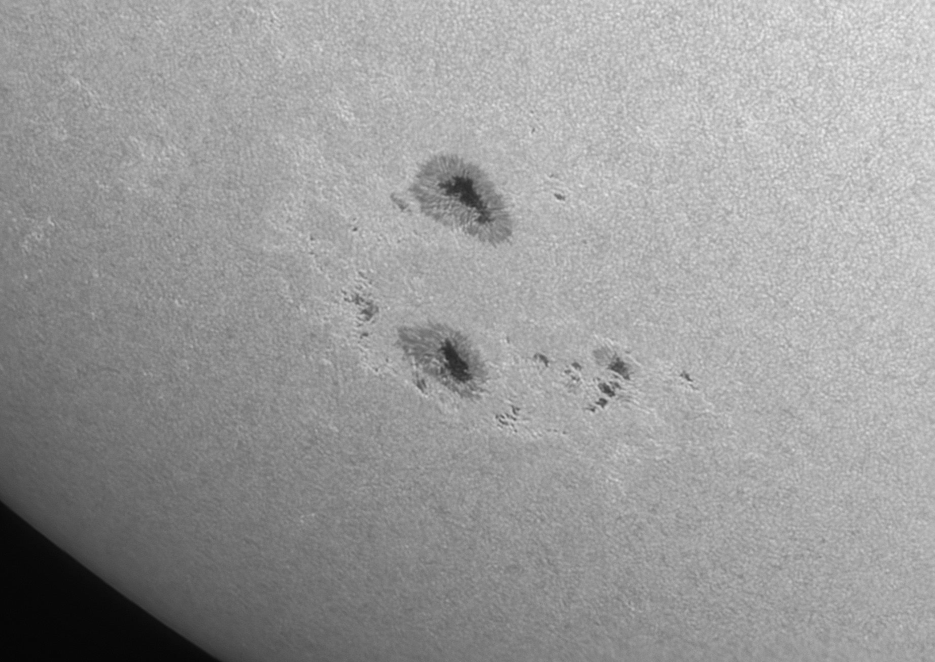 2021-10-24_Sonne-AR2887_LZOS123_4x_ASI183.jpg