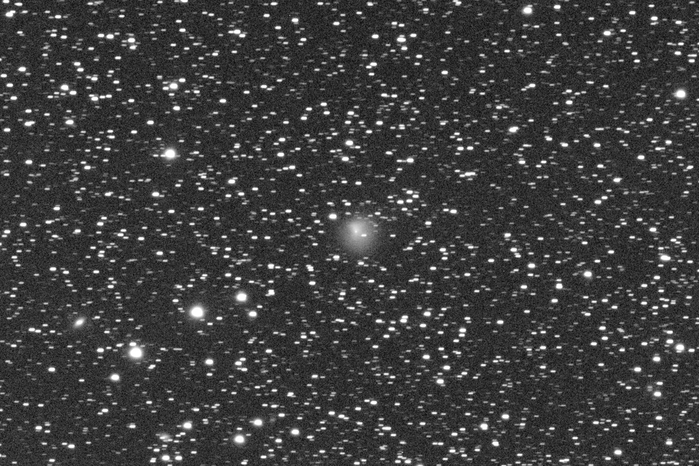 29P_2022_12_17_2309_0002UT_11x4min_ISO800_580mm_comet.jpg