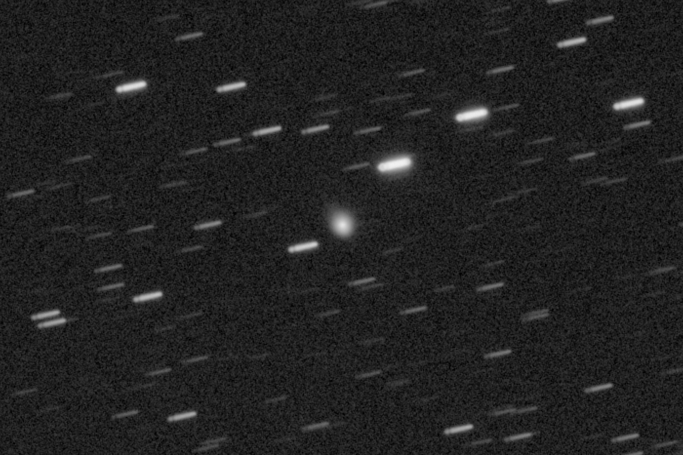 C2023A3_2024_04_03_0143_0229UT_10x4min_ISO800_580mm_comet2.jpg